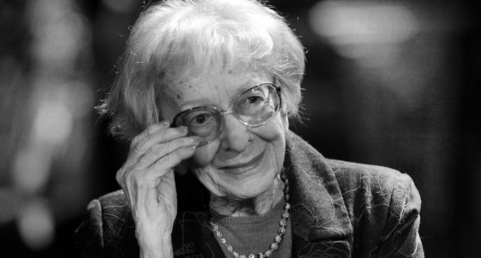 Wislawa Szymborska - La mano