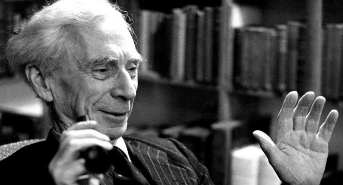 Bertrand Russell - Pochissimi sanno astenersi dal dire delle malignit