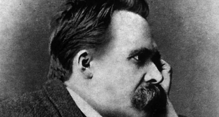 Friedrich Nietzsche - Chi  afflitto da gravi sofferenze